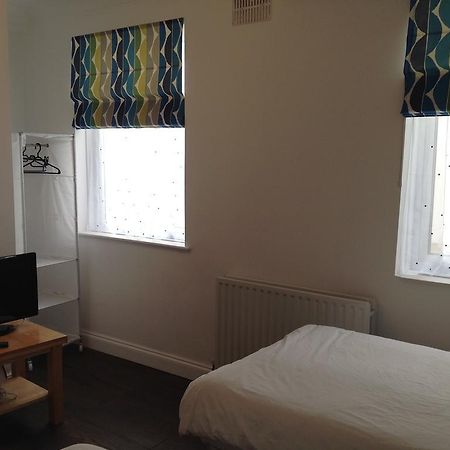 Repton Private Hotel Romford Eksteriør billede